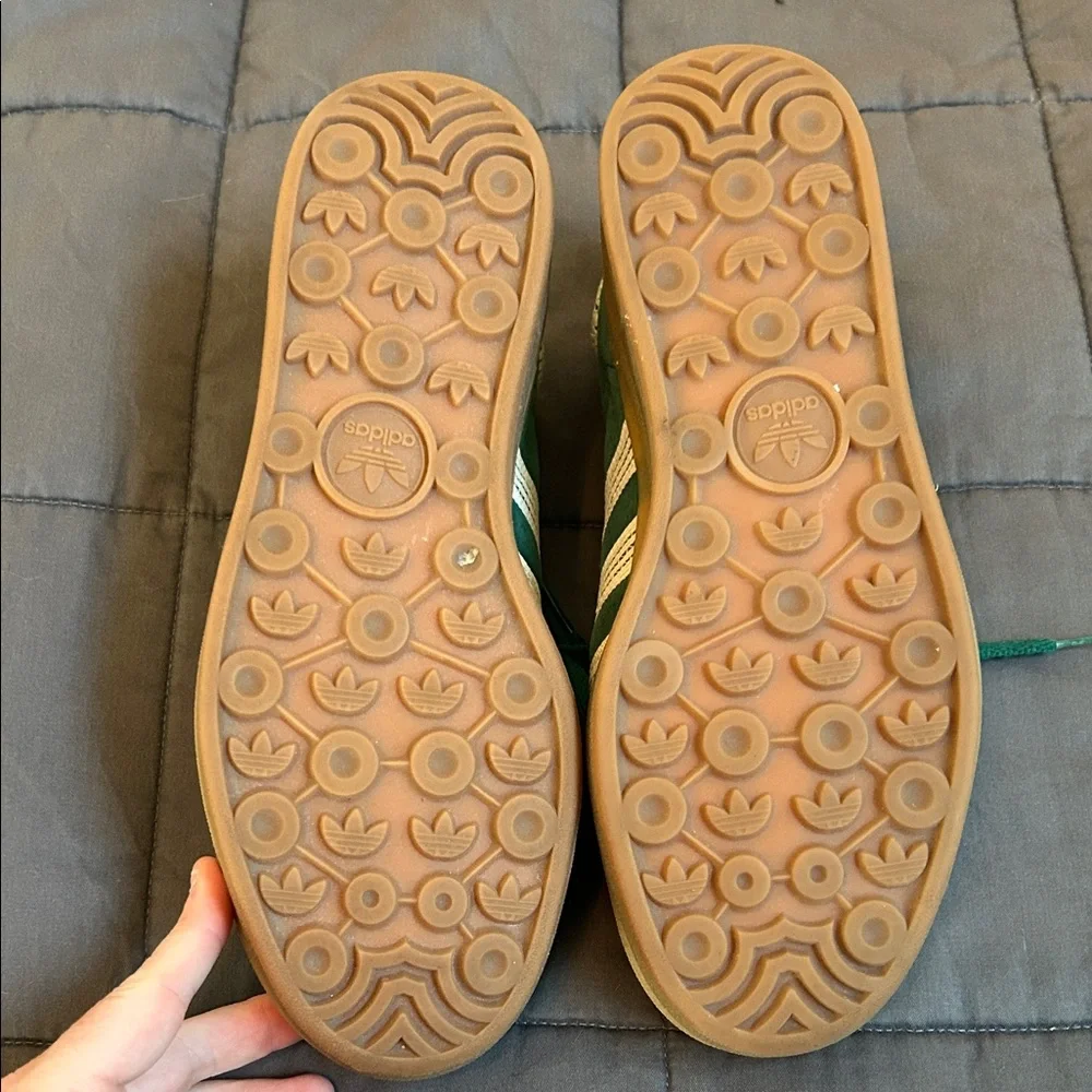 adidas Gazelle Athletic Shoes - Picture 5 of 5